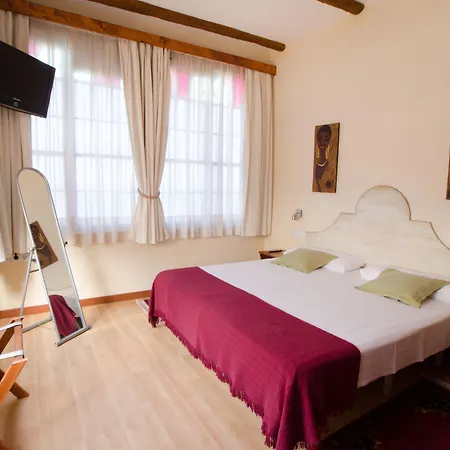 佳拉酒店 加拉奇科