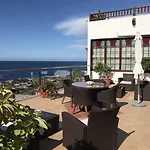 Gara Hotel 4*